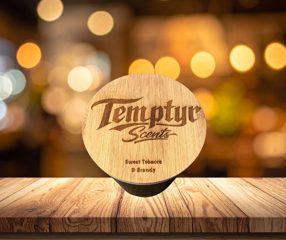 Midnight Indulgence - Sweet Tobacco & Brandy – 14oz Signature Candle