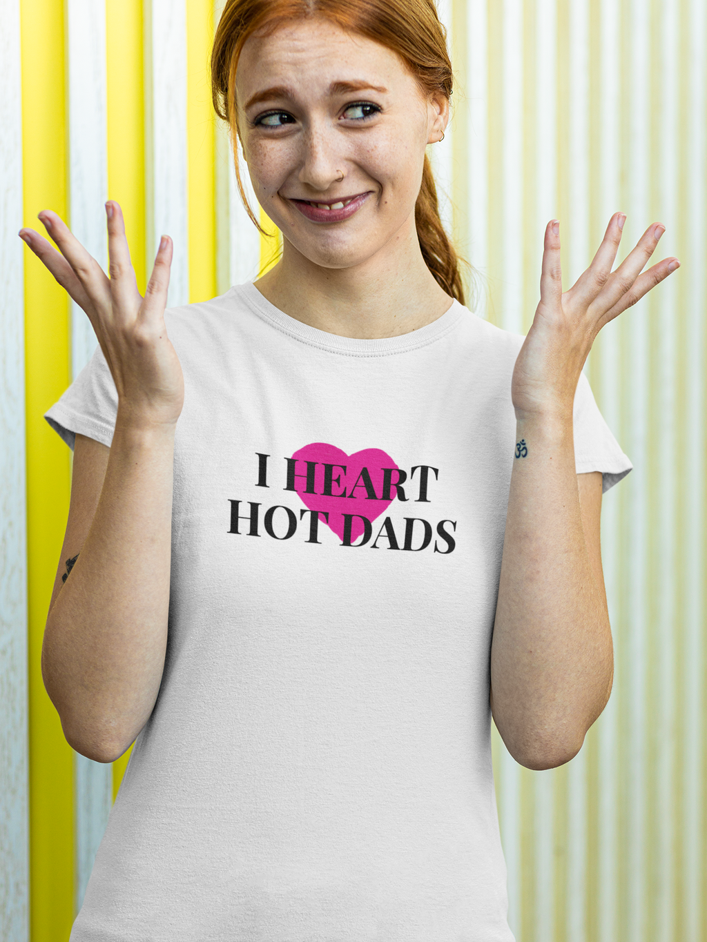 Women's T-Shirt - I Heart Hot Dads